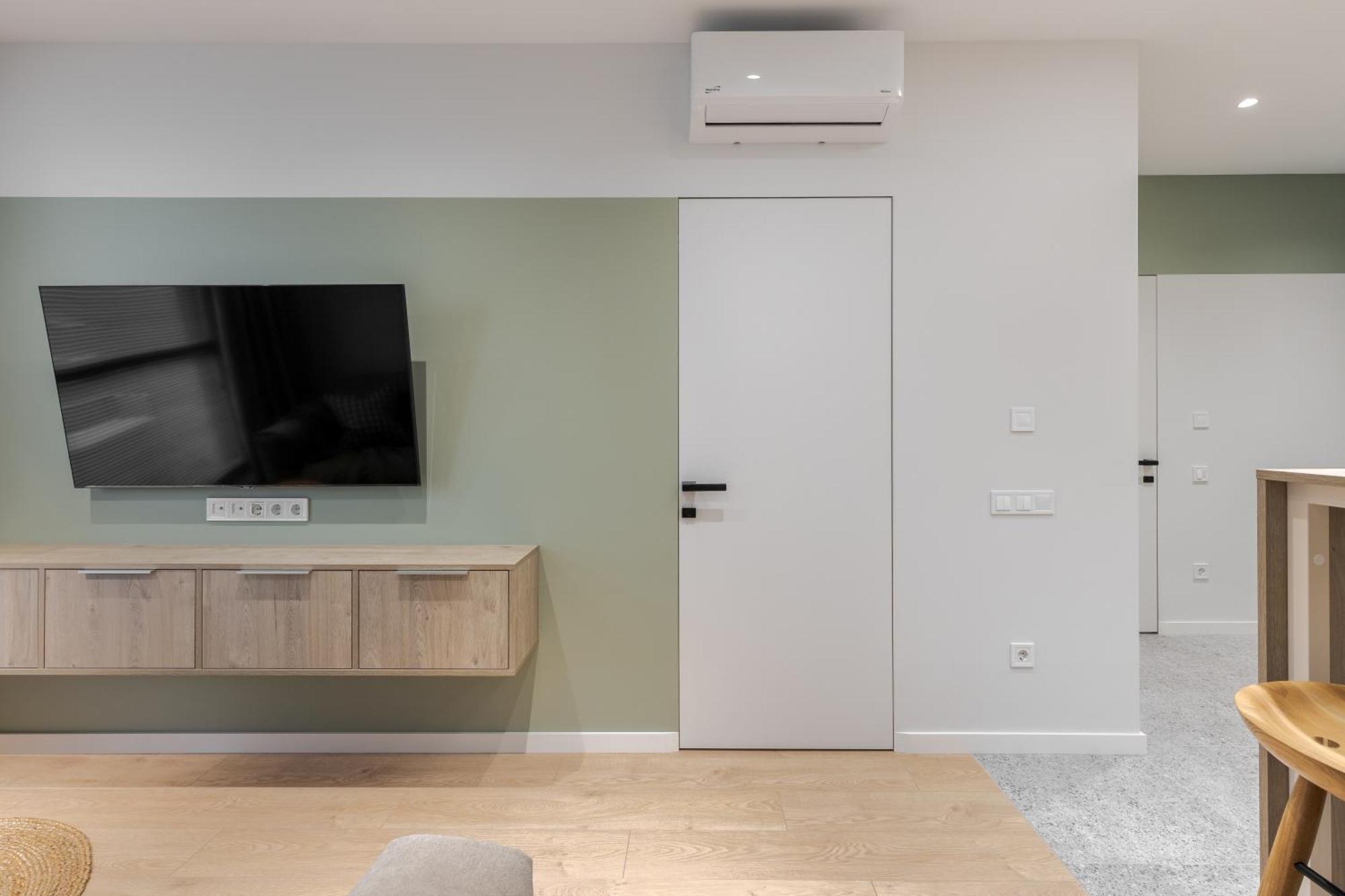 Avalon On Lypynskogo Street Appartement Lviv Buitenkant foto
